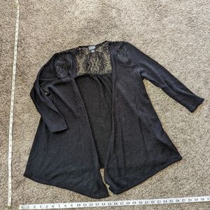Vanity cardigan with lace